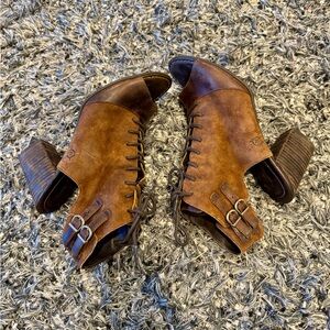 Born Leather Suede Peep Toe Lace Up Heels Size 11 Brown